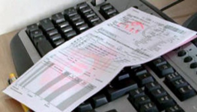 Sase suspecti in dosarul retetelor false, retinuti pentru 24 de ore. Schema prin care vindeau medicamente gratuite Sase suspecti in dosarul retetelor false, retinuti pentru 24 de ore. Schema prin care vindeau medicamente gratuite