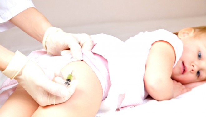 Medicii de familie nu mai au vaccinuri pentru bebelusi Medicii de familie nu mai au vaccinuri pentru bebelusi