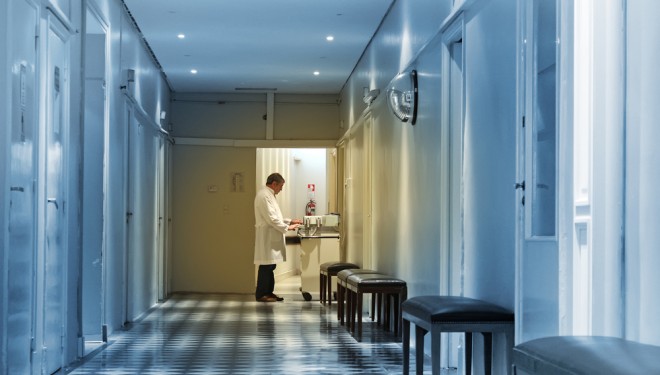 Despre exodul medicilor. Nu o sa mai aveti unde sa va tratati in Romania pentru mult timp! Despre exodul medicilor. Nu o sa mai aveti unde sa va tratati in Romania pentru mult timp!