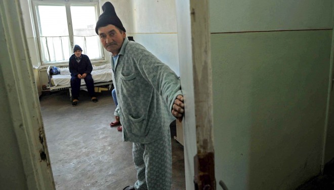 Imprumuturi pe numele pacientilor! Va puteti imagina asa ceva? Se intampla intr-un spital din Romania Imprumuturi pe numele pacientilor! Va puteti imagina asa ceva? Se intampla intr-un spital din Romania