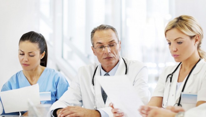 Universitatea de Medicina si Farmacie “Grigore T. Popa” din Iasi anunta competitia de selecție pentru 50 burse doctorale şi 26 burse postdoctorale, pe o durata de 15 luni, in cadrul proiectului POSDRU/159/1.5/S/133377. Universitatea de Medicina si Farmacie “Grigore T. Popa” din Iasi anunta competitia de selecție pentru 50 burse doctorale şi 26 burse postdoctorale, pe o durata de 15 luni, in cadrul proiectului POSDRU/159/1.5/S/133377.