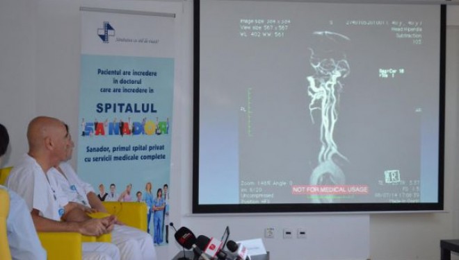 Premiera medicala nationala: embolizare cerebrala prin dublu abord vascular Premiera medicala nationala: embolizare cerebrala prin dublu abord vascular