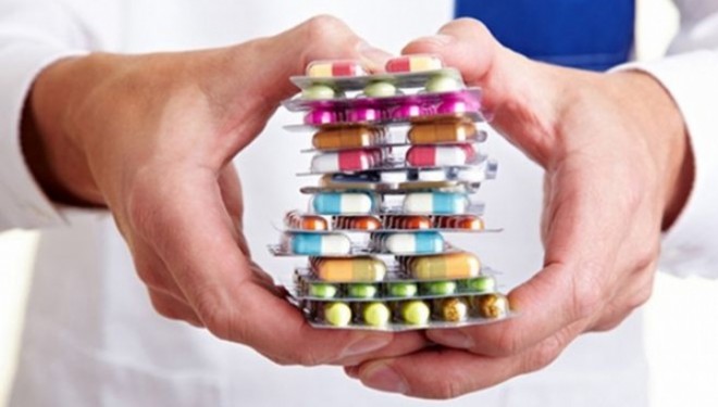 Care este cauza adevarata pentru care medicamentele originale nu sunt accesibile ? Pretul patentelor sau incapacitatii mediului decizional politic ! Care este cauza adevarata pentru care medicamentele originale nu sunt accesibile ? Pretul patentelor sau incapacitatii mediului decizional politic !
