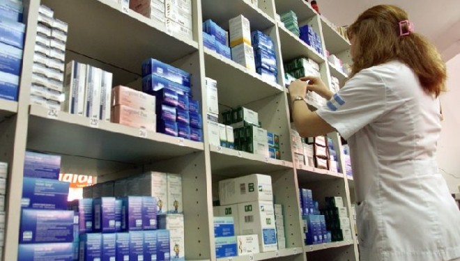 Farmacistii ne vand, de multe ori, cele mai scumpe medicamente, desi pe piata sunt disponibile si pastile romanesti, mult mai ieftine Farmacistii ne vand, de multe ori, cele mai scumpe medicamente, desi pe piata sunt disponibile si pastile romanesti, mult mai ieftine