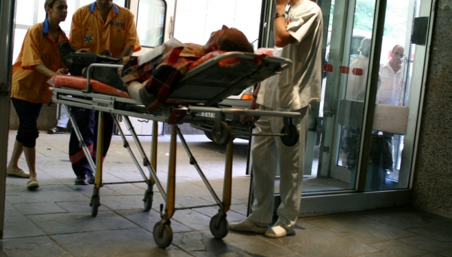 Pacienţii care ajung la Urgenţă trebuie să aibă cardul de sănătate la ei Pacienţii care ajung la Urgenţă trebuie să aibă cardul de sănătate la ei