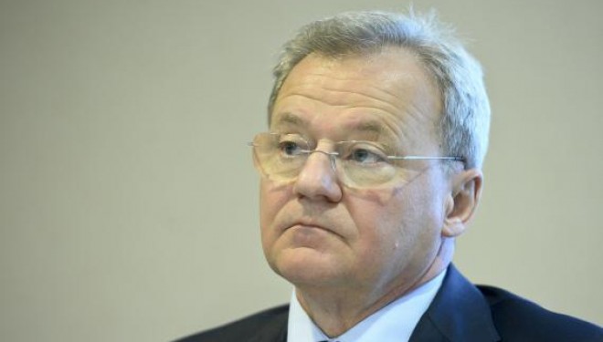 Colegiului Medicilor din România atrage atentia asupra ANMCS Colegiului Medicilor din România atrage atentia asupra ANMCS