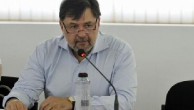 Alexandru Rafila: Lipsa de informare, refuzul unora dintre părinţi sau dezinteresul medicilor, principalele cauze ale ratei scăzute de imunizare Alexandru Rafila: Lipsa de informare, refuzul unora dintre părinţi sau dezinteresul medicilor, principalele cauze ale ratei scăzute de imunizare