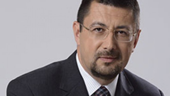 Laurentiu-Teodor Mihai a fost numit in functia de membru al Consiliului de Administratie si de presedinte al Casei Nationale de Asigurari de Sanatate (CNAS). Laurentiu-Teodor Mihai a fost numit in functia de membru al Consiliului de Administratie si de presedinte al Casei Nationale de Asigurari de Sanatate (CNAS).