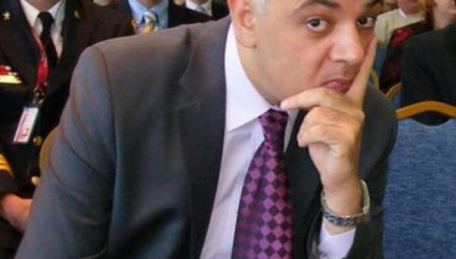 Ofiteri ISU RETINUTI si sunt BANUITI de ACTE DE CORUPTIE. Ofiteri ISU RETINUTI si sunt BANUITI de ACTE DE CORUPTIE.