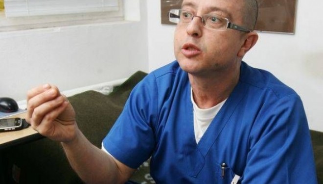 Singurul lucru care funcţionează impecabil acum în sănătate este legea tăcerii. Singurul lucru care funcţionează impecabil acum în sănătate este legea tăcerii.