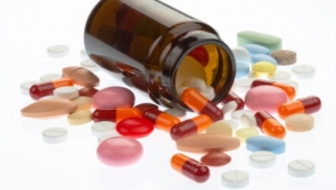 Mai mult de jumătate dintre medicamentele noi anticancerigene nu şi-au dovedit eficacitatea. Mai mult de jumătate dintre medicamentele noi anticancerigene nu şi-au dovedit eficacitatea.