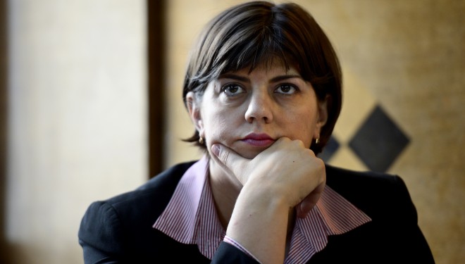 Kovesi : se va face lumina in achiziile de la CNAS. Primul cap cazut : al lui Vasile Ciurchea, fost şef CNAS Kovesi : se va face lumina in achiziile de la CNAS. Primul cap cazut : al lui Vasile Ciurchea, fost şef CNAS