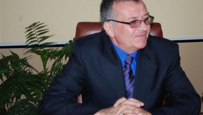 „Dinozaurul” şpăgii din Ministerul Sănătăţii: „5% este onorabil şi mulţumitor pentru toată lumea. Eu am o limită a bunului simţ şi nu mă întind” „Dinozaurul” şpăgii din Ministerul Sănătăţii: „5% este onorabil şi mulţumitor pentru toată lumea. Eu am o limită a bunului simţ şi nu mă întind”