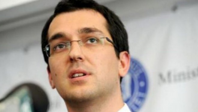 Ministerul Sanatatii a descoperit “nereguli grave” si “criterii subiective” la aprobarea si prioritizarea operatiilor de transplant: Pacientii de pe listele de asteptare nu beneficiaza de sanse egale Ministerul Sanatatii a descoperit “nereguli grave” si “criterii subiective” la aprobarea si prioritizarea operatiilor de transplant: Pacientii de pe listele de asteptare nu beneficiaza de sanse egale