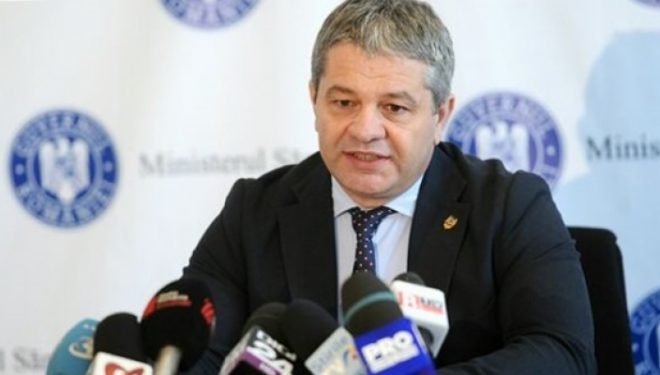Bodog OUG: reținerea cardului de sănătate devine infractiune daca e retinut de către medic, asistent sau farmacist Bodog OUG: reținerea cardului de sănătate devine infractiune daca e retinut de către medic, asistent sau farmacist