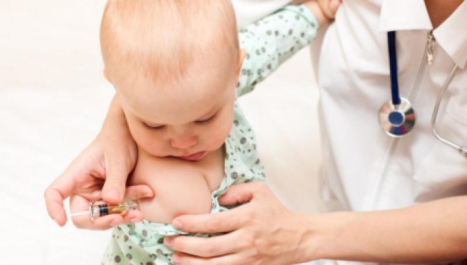 Scandal fără precedent în Sănătate. Specialiștii trag un semnal de alarmă: Epidemia de rujeolă va fi de durată. Criza vaccinurilor, reglare de conturi în spațiul politic | ANALIZĂ RL Scandal fără precedent în Sănătate. Specialiștii trag un semnal de alarmă: Epidemia de rujeolă va fi de durată. Criza vaccinurilor, reglare de conturi în spațiul politic | ANALIZĂ RL