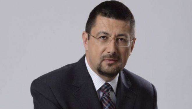 Asociaţia Producătorilor de Medicamente Generice cere demisia ministrului Sănătăţii şi pe cea a preşedintelui CNAS Asociaţia Producătorilor de Medicamente Generice cere demisia ministrului Sănătăţii şi pe cea a preşedintelui CNAS