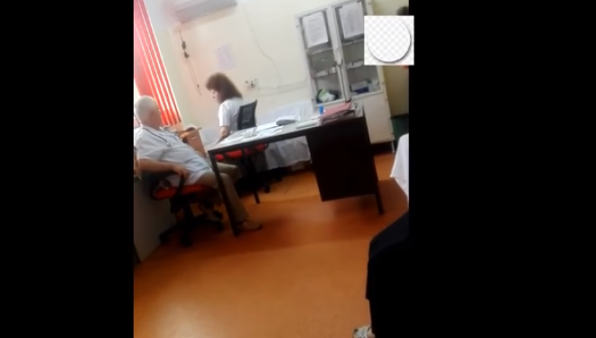 VIDEO Medic cunoscut, înregistrat pe ascuns când spune că spitalul trimite acasă „urgenţele care mor“ VIDEO Medic cunoscut, înregistrat pe ascuns când spune că spitalul trimite acasă „urgenţele care mor“