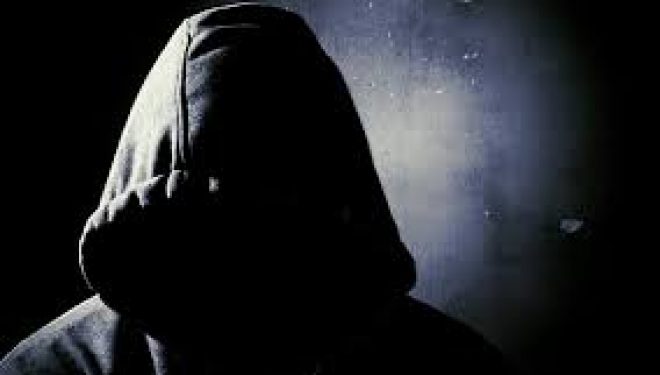 Surse: Un şef din CNAS a denunţat la DNA că bani din Fondul Naţional Unic de Asigurări Sociale au fost deturnaţi către plata măririlor salariale din spitale Surse: Un şef din CNAS a denunţat la DNA că bani din Fondul Naţional Unic de Asigurări Sociale au fost deturnaţi către plata măririlor salariale din spitale