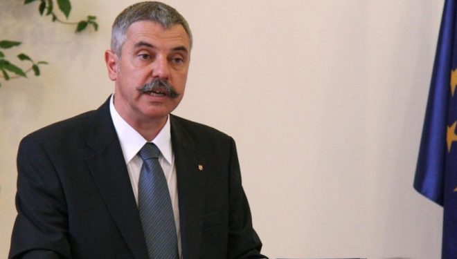 Preşedintele CJ Covasna: „Peste o jumătate dintre medicii de familie din judeţ vor ieşi la pensie şi nu avem soluţii” Preşedintele CJ Covasna: „Peste o jumătate dintre medicii de familie din judeţ vor ieşi la pensie şi nu avem soluţii”