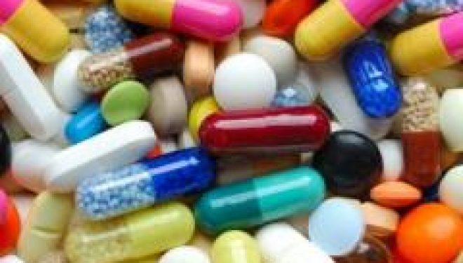 Campanie privind consumul informat şi responsabil de medicamente fără prescripţie şi de suplimente alimentare Campanie privind consumul informat şi responsabil de medicamente fără prescripţie şi de suplimente alimentare