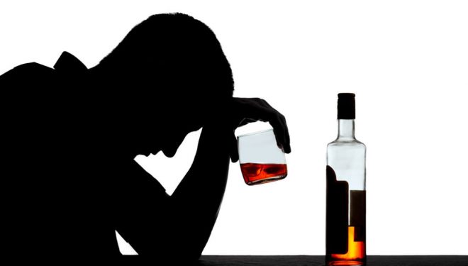 Dovada că alcoolul deteriorează ADN-ul și provoacă o formă de cancer Dovada că alcoolul deteriorează ADN-ul și provoacă o formă de cancer