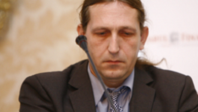 Augustus Costache (purtătorul de cuvânt al CNAS): Cum se calculează necesarul de medicii de familie. Augustus Costache (purtătorul de cuvânt al CNAS): Cum se calculează necesarul de medicii de familie.