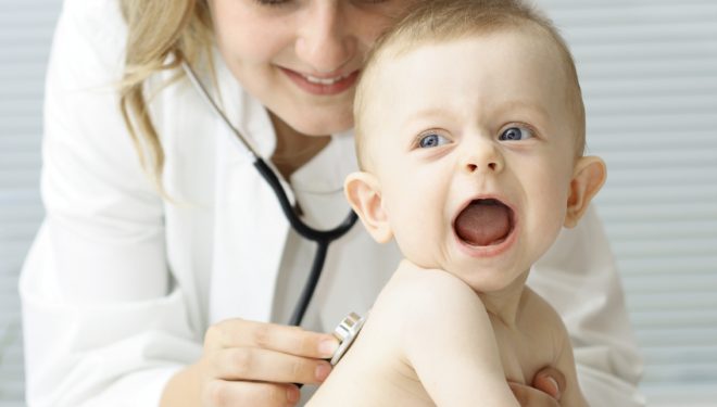 Mobilizare impresionantă a pacienţilor pentru salvarea unui medic de familie scos cu forţa la pensie: „Şi-a dedicat viaţa răspunzând la telefoanele noastre“ Mobilizare impresionantă a pacienţilor pentru salvarea unui medic de familie scos cu forţa la pensie: „Şi-a dedicat viaţa răspunzând la telefoanele noastre“