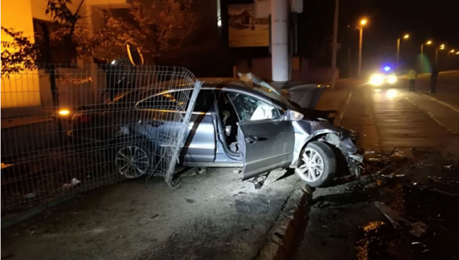 Accidentul mortal de la Hilton – Șoferul era medic la Județean și avea 220 km/h Accidentul mortal de la Hilton – Șoferul era medic la Județean și avea 220 km/h