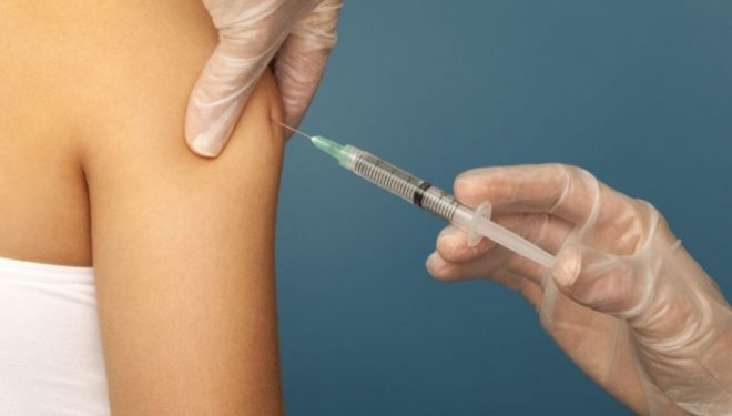 Epidemie de gripă în toată țara. Medicii îi sfătuiesc pe români să se vaccineze Epidemie de gripă în toată țara. Medicii îi sfătuiesc pe români să se vaccineze