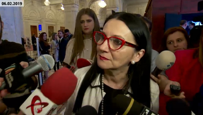 Sorina Pintea, vizita inopinată la „Marius Nasta”: „Am avut senzaţia că m-am întors în timp. Voi lua urgent măsuri” Sorina Pintea, vizita inopinată la „Marius Nasta”: „Am avut senzaţia că m-am întors în timp. Voi lua urgent măsuri”