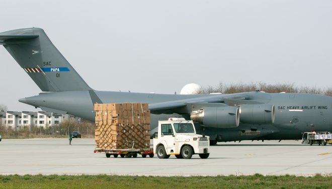 Un al treilea transport aerian cu echipamente medicale din Coreea de Sud, așteptat să ajungă în România Un al treilea transport aerian cu echipamente medicale din Coreea de Sud, așteptat să ajungă în România