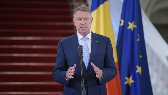 Klaus Iohannis: România va trimite o echipă de medici şi asistenţi medicali în Italia Klaus Iohannis: România va trimite o echipă de medici şi asistenţi medicali în Italia