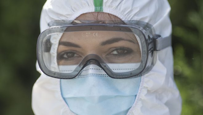 Focare de COVID în spitale. Personal medical, infectat la Iași, Alba, Câmpina Focare de COVID în spitale. Personal medical, infectat la Iași, Alba, Câmpina