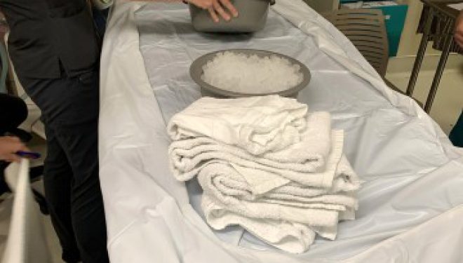 Tratament cu saci pentru cadavre împotriva căldurii, în spitale din SUA: „Când oamenii sunt bolnavi, trebuie să-i răcorești repede” Tratament cu saci pentru cadavre împotriva căldurii, în spitale din SUA: „Când oamenii sunt bolnavi, trebuie să-i răcorești repede”