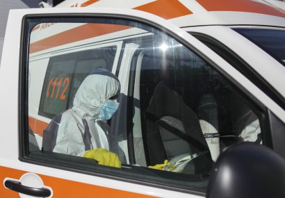 Ambulanța București nu mai face față solicitărilor pentru testare COVID la domiciliu. Ce au decis autoritățile
